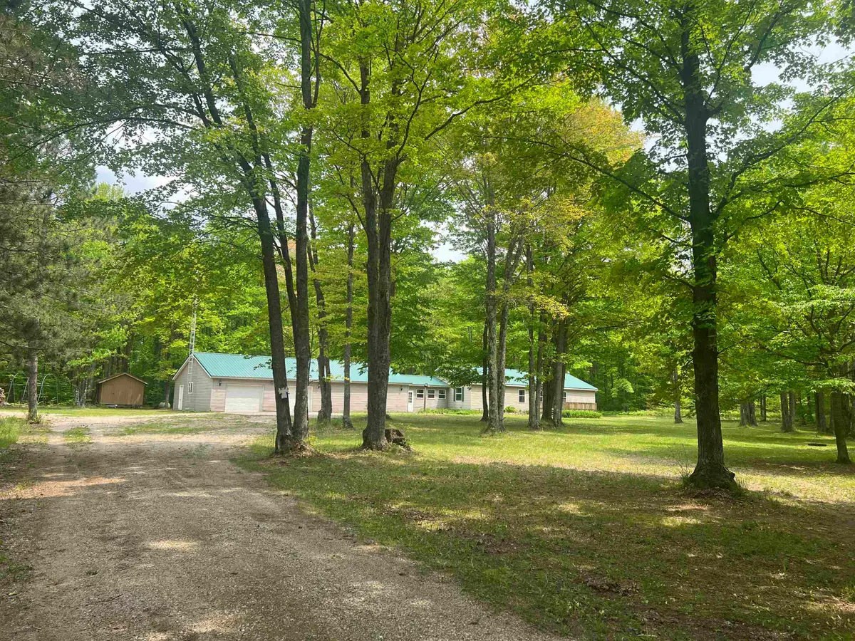 135 Montgomery, South Boardman, MI 49680 - #1
