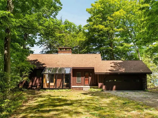 3929 Bay Valley, Williamsburg, MI 49690