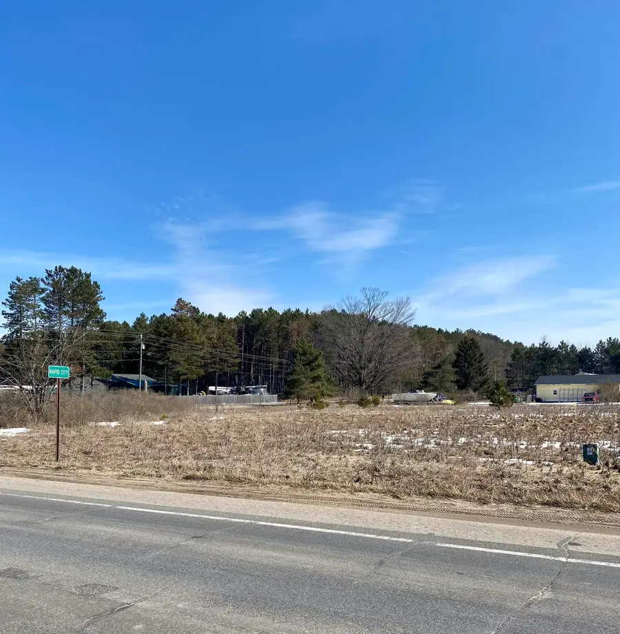 7430 Rapid City, Clearwater, MI 49676 - #2