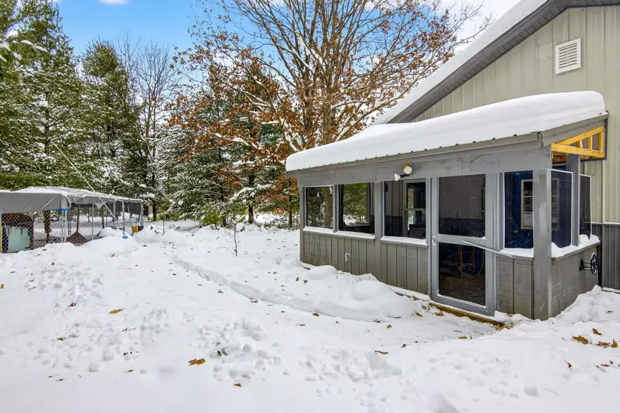 11775 Country Acres, Interlochen, MI 49643 - #2