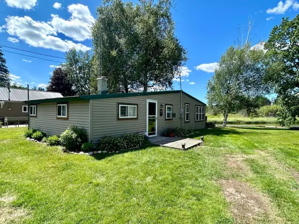 9312 Elizabeth, Houghton Lake, MI 48629