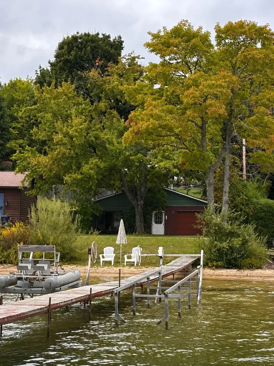 9738 N Long Lake, Traverse City, MI 49685 - #2