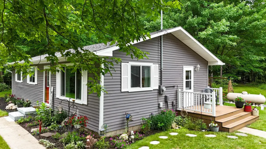 5190 S Vandecar, Deerfield, MI 48858 - #2