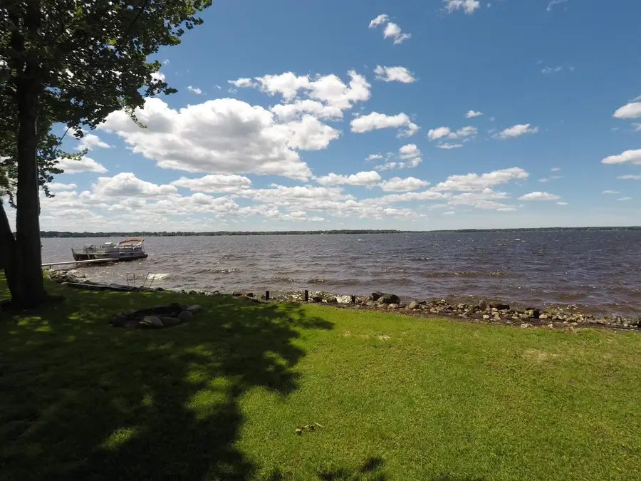 661 E Lake Mitchell, Cadillac, MI 49601 - #3