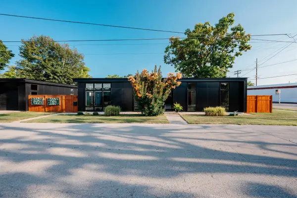 610 Lake, Traverse City, MI 49684