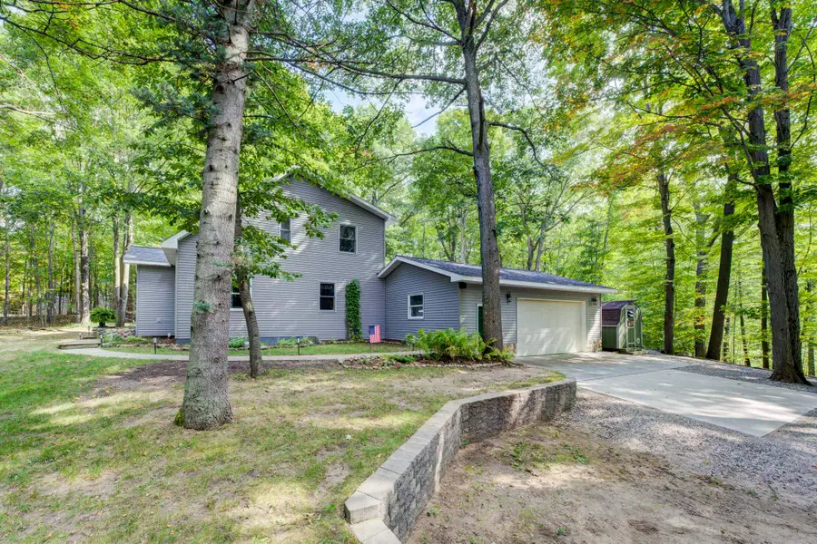 10019 Skiver, Traverse City, MI 49685 - #2