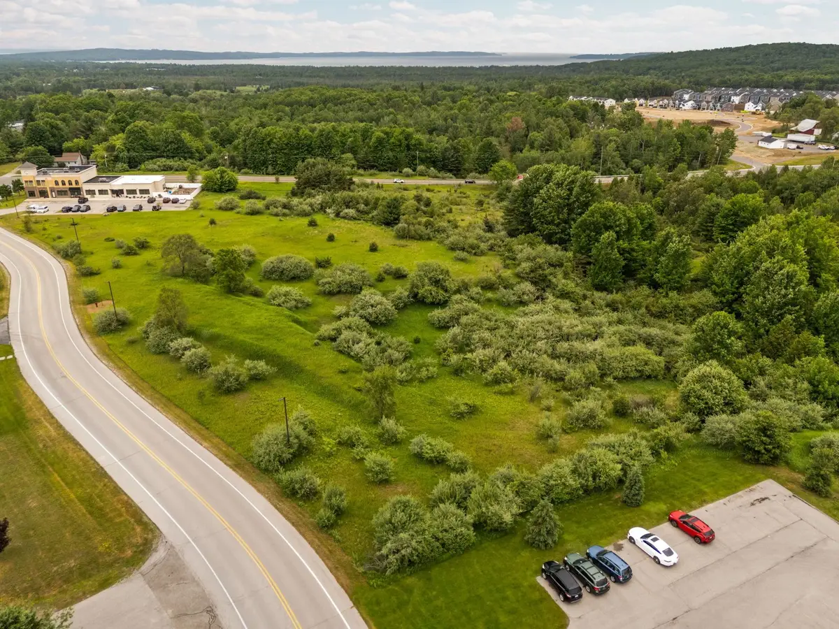 00 Chartwell, Traverse City, MI 49696 - #1