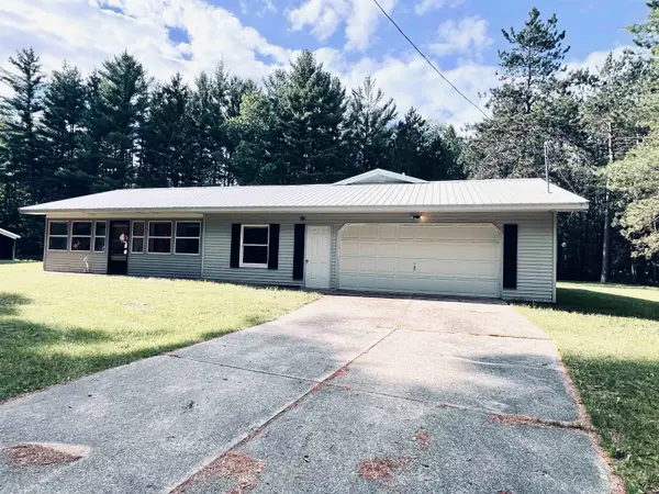 5905 E Moorestown, Lake City, MI 49651