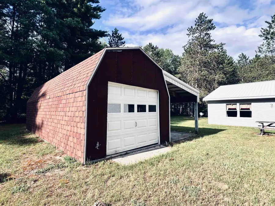 5905 E Moorestown, Lake City, MI 49651 - #3