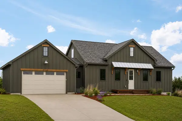 8558 S Olivia, Maple City, MI 49664