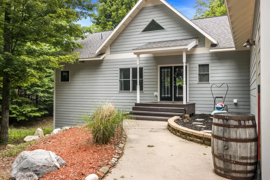 11770 S Mistys, Empire, MI 49630 - #3
