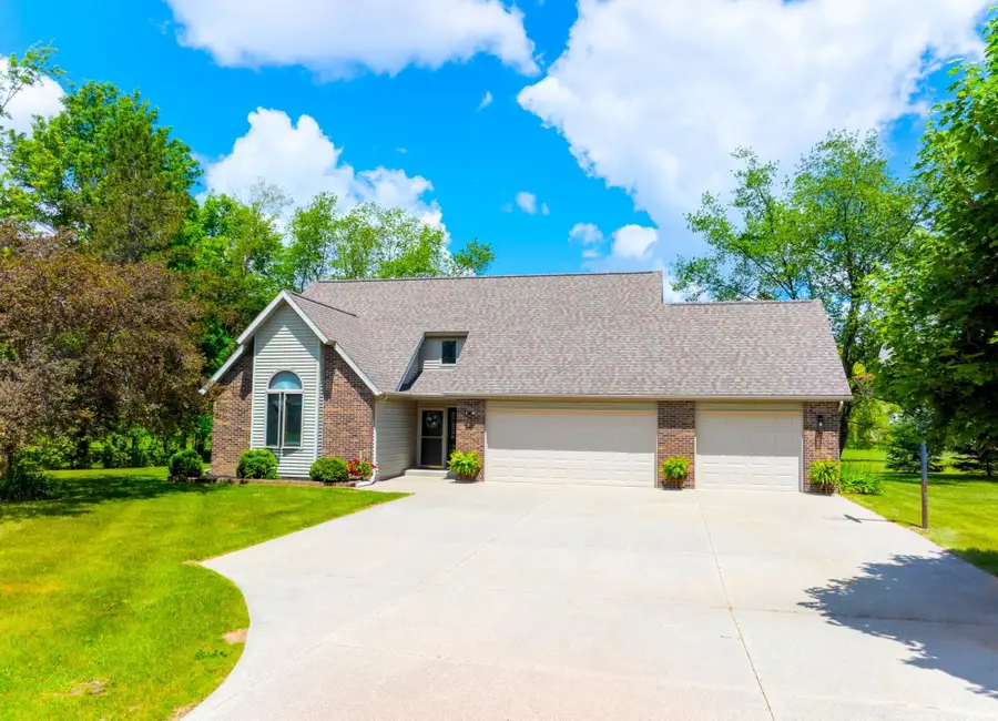 296 Coachman #Lot: 16, Mount Pleasant, MI 48858 - #2