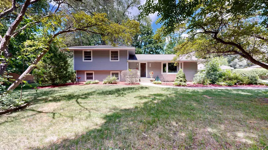 614 W Meadowbrook #Lot: 10, Midland, MI 48640 - #2