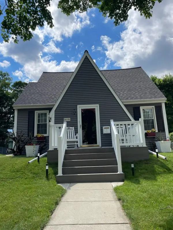 908 S Fancher, Mount Pleasant, MI 48858