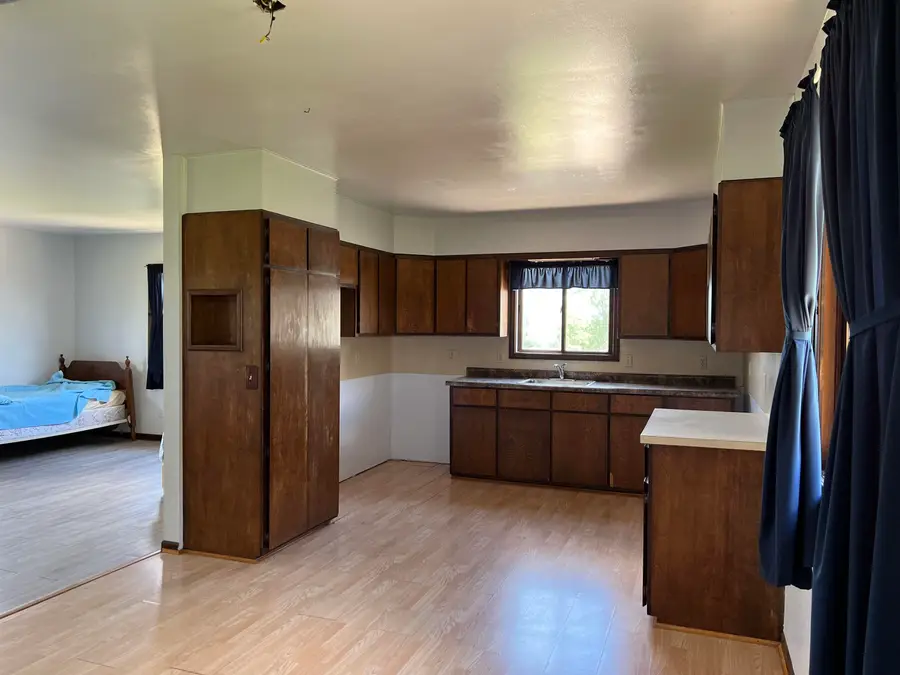 11499 W Fremont, Blanchard, MI 49310 - #2