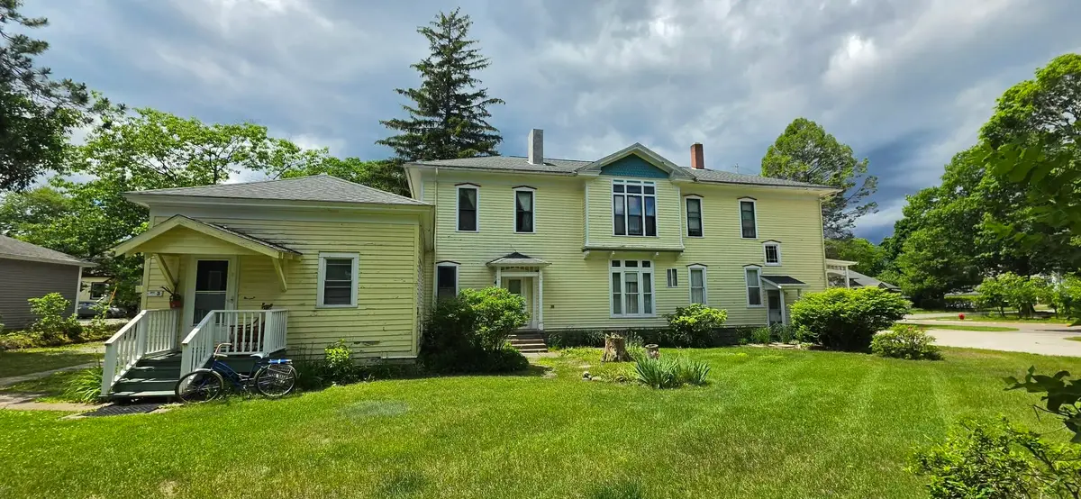 211 W State, East Tawas, MI 48730 - #1
