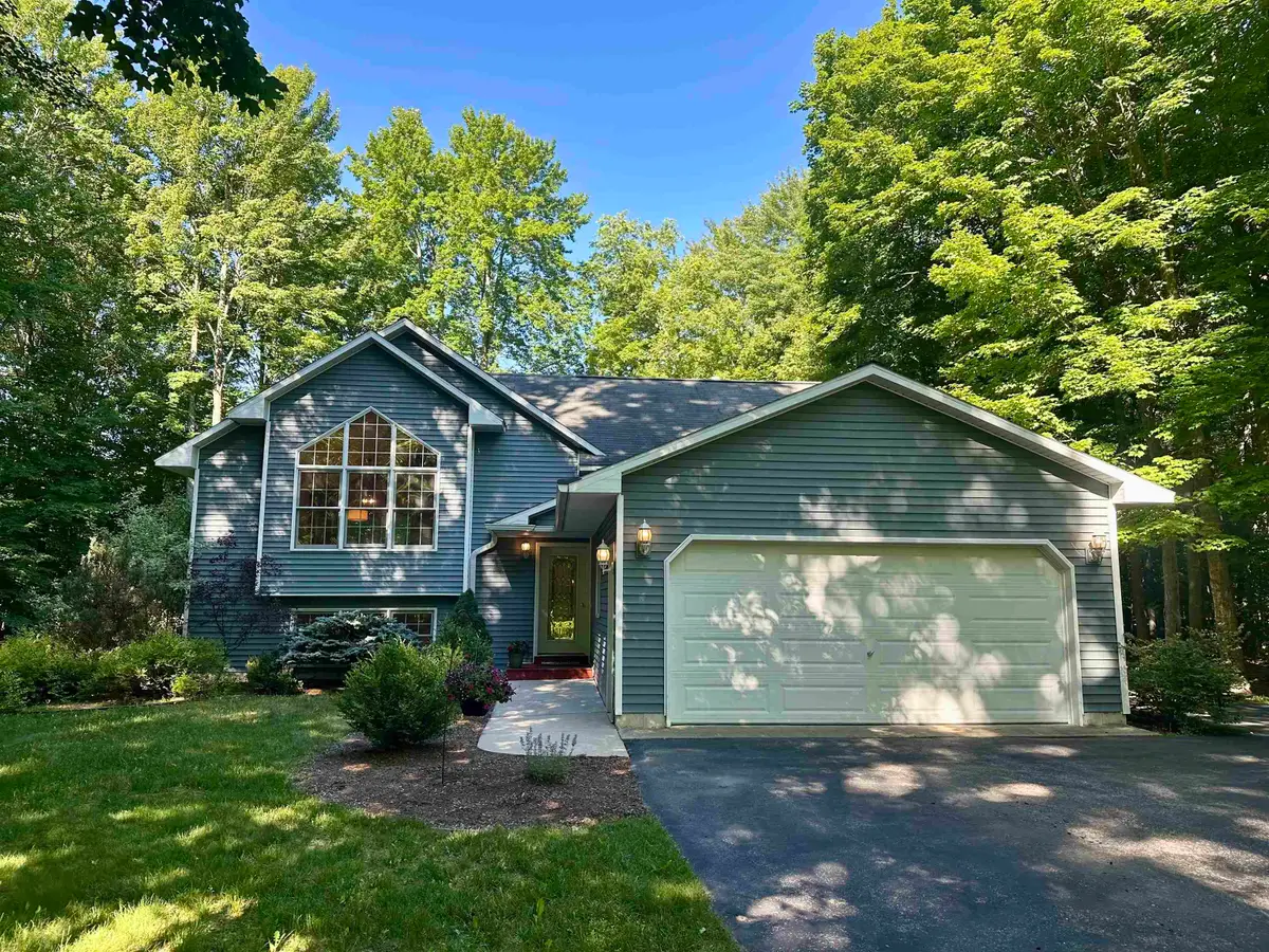 8500 Bent Pine, Lake Ann, MI 49650 - #1