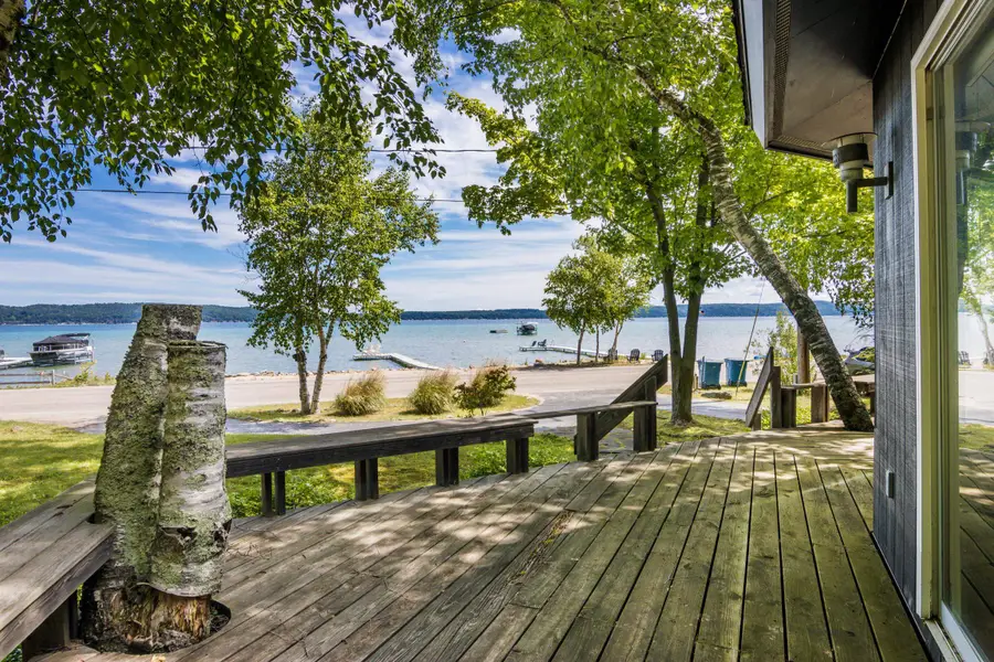 1205 E South Shore, Frankfort, MI 49635 - #3