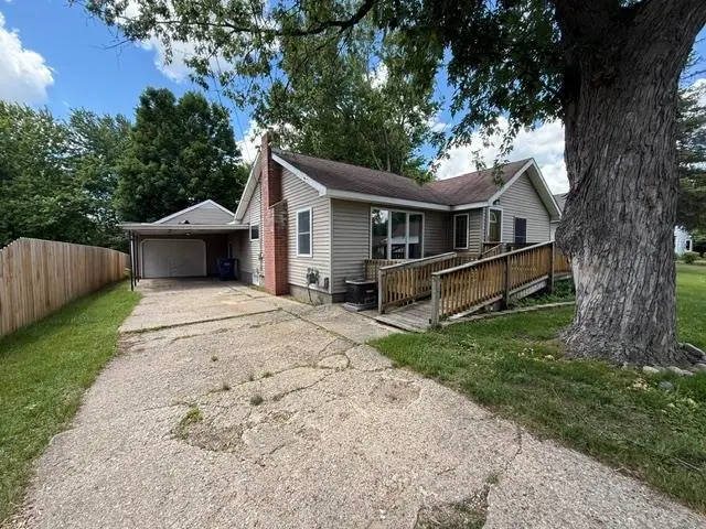 210 S Pine, Marion, MI 49665 - #2