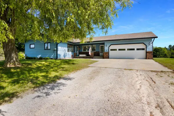 7981 S Maple City, Maple City, MI 49664