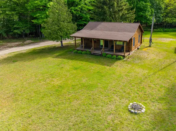 10844 Torchlight #4, Central Lake, MI 49622