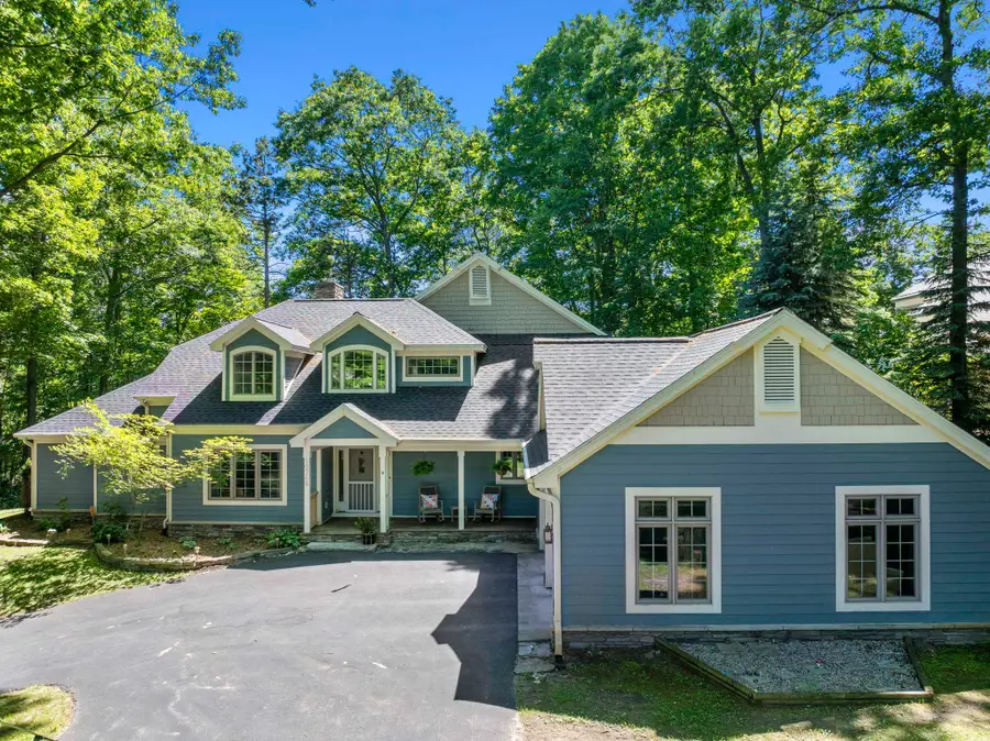 10268 E Twin Oaks, Elmwood, MI 49684 - #2