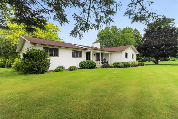 150 Doral, Cadillac, MI 49601