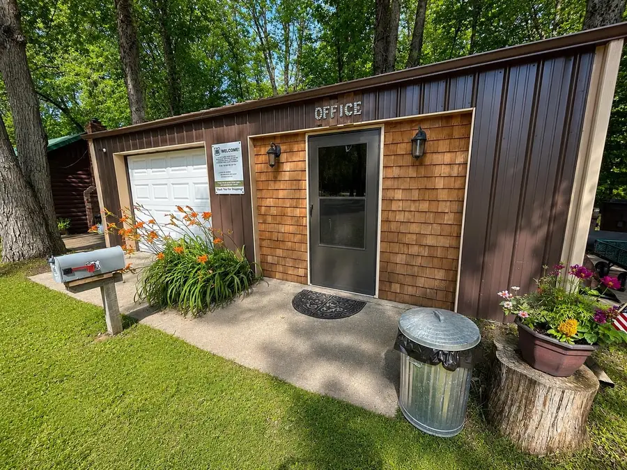 10400 N Us-31 N, Free Soil, MI 49411 - #2