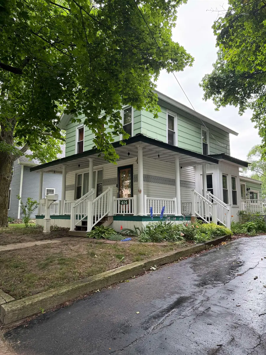 414 N Maple, Ithaca, MI 48847 - #2