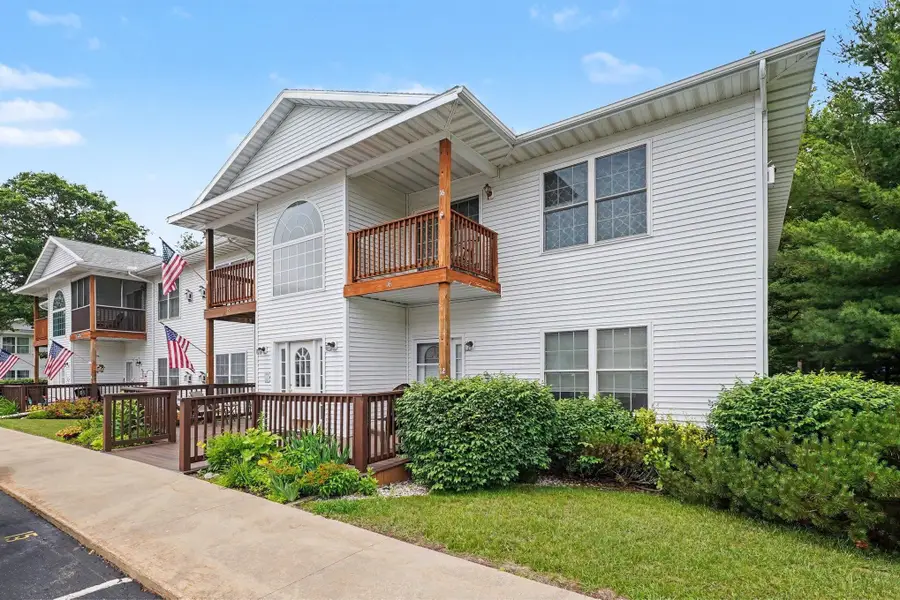 1025 E Lincoln, East Tawas, MI 48730 - #3