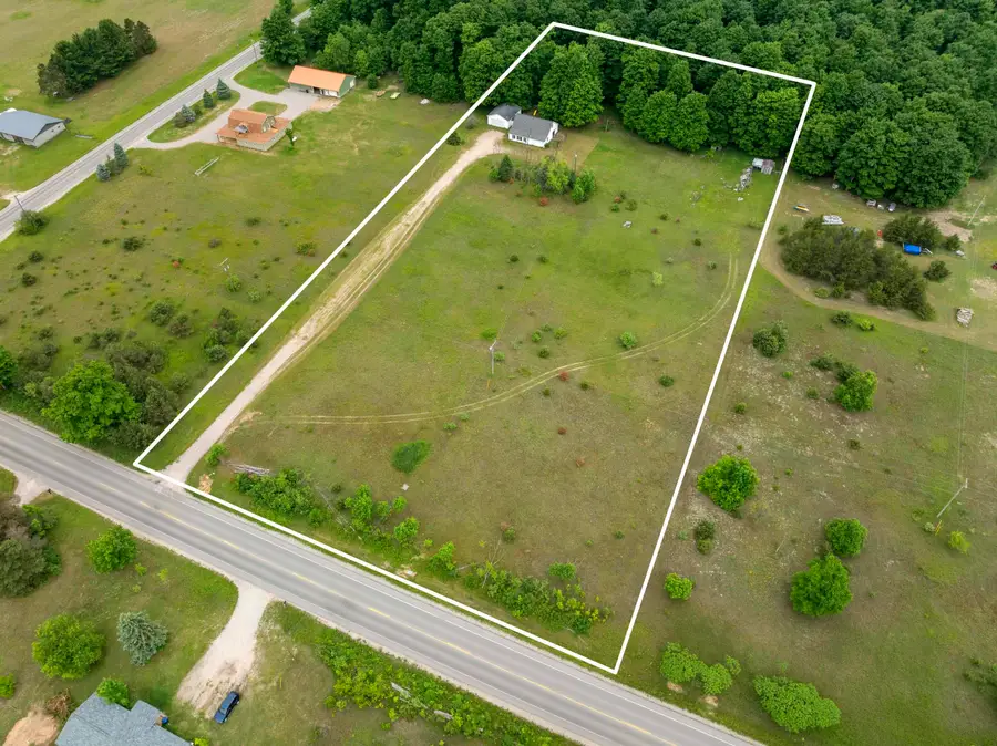 10080 Homestead, Beulah, MI 49617 - #3
