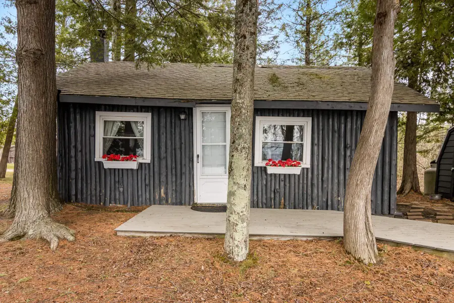 6386 Tricks, Kewadin, MI 49648 - #2