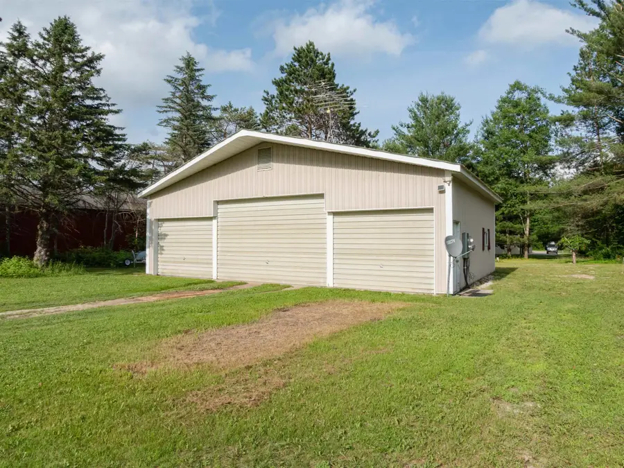 1111 Taxiway Ida, Lake City, MI 49651 - #3