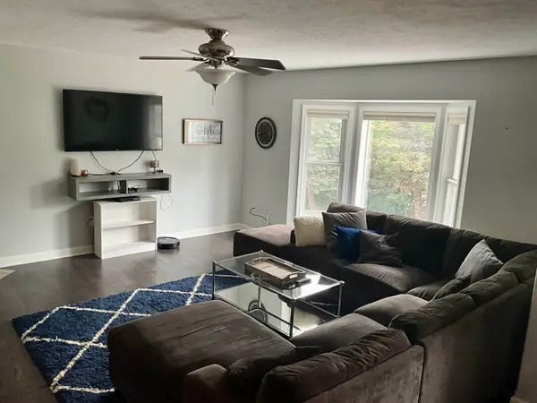 4003 Robin Hood, Traverse City, MI 49686