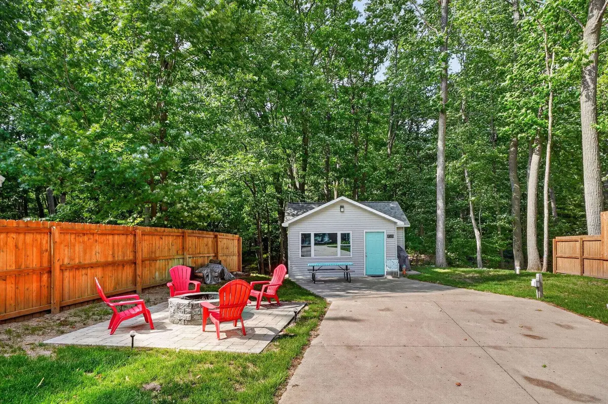 8520 W Sapphire, Lake City, MI 49651 - #1