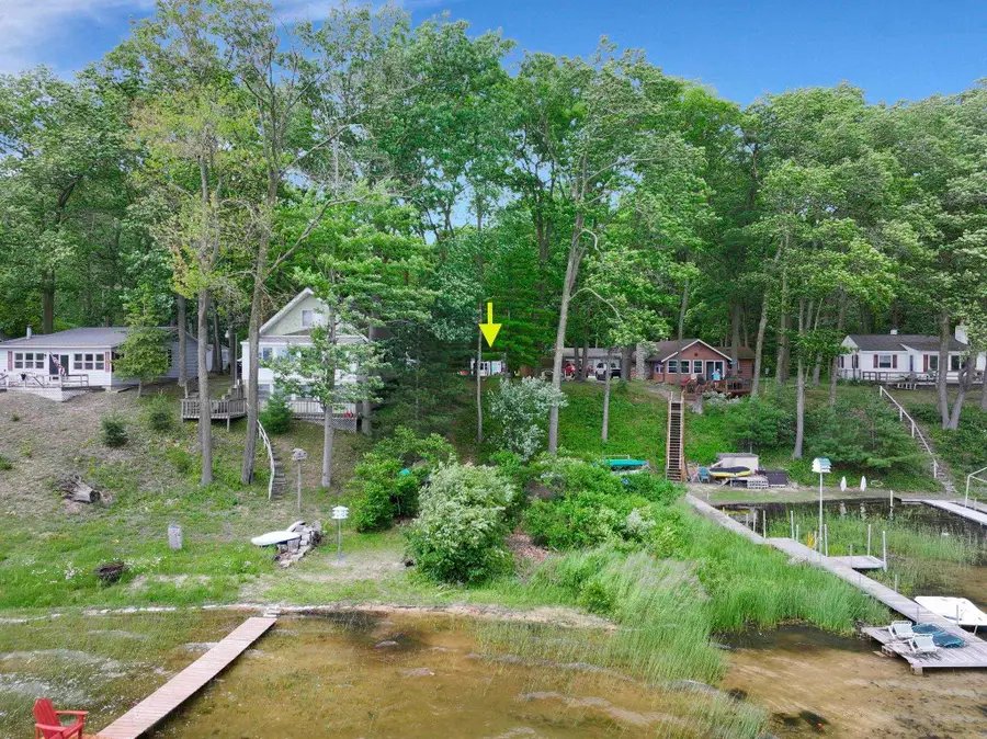 8520 W Sapphire, Lake City, MI 49651 - #3