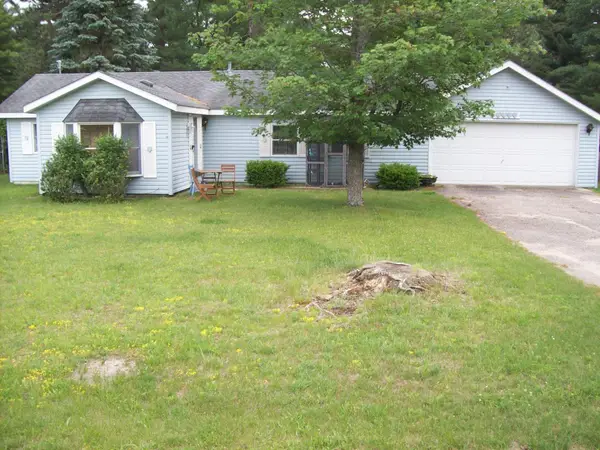 9136 Richfield, Saint Helen, MI 48656