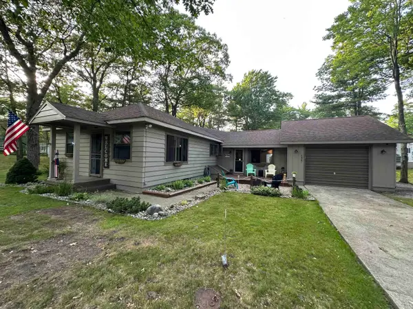5437 E 8th, Au Gres, MI 48703