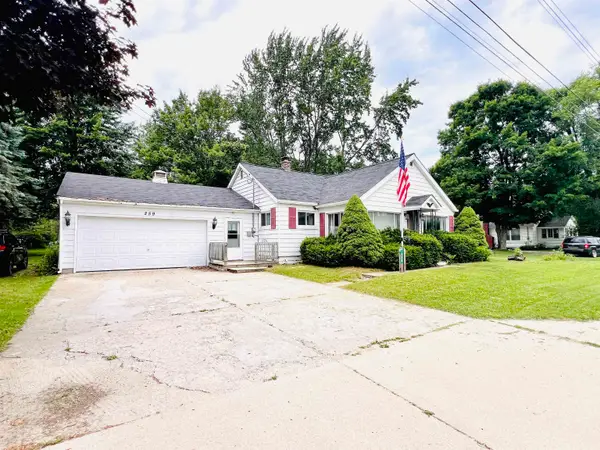 259 N Morey, Lake City, MI 49651