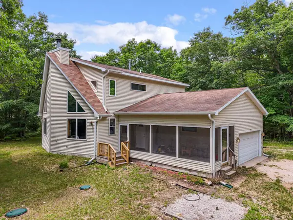 9650 Silny, Interlochen, MI 49643