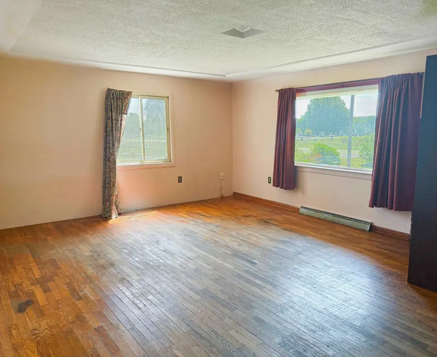 8195 E Broomfield, Mount Pleasant, MI 48858 - #2