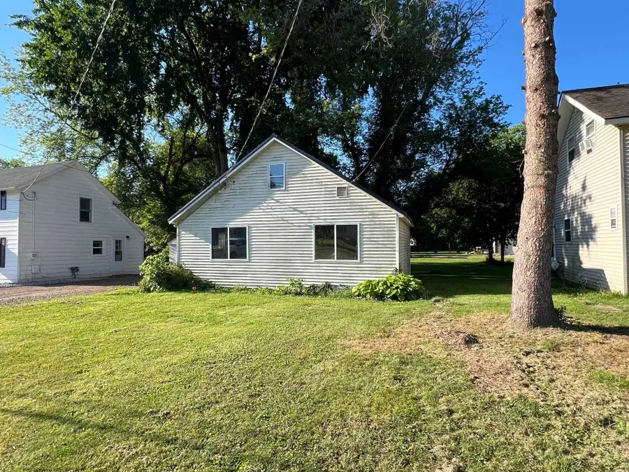 106 Webster, Ithaca, MI 48847 - #2
