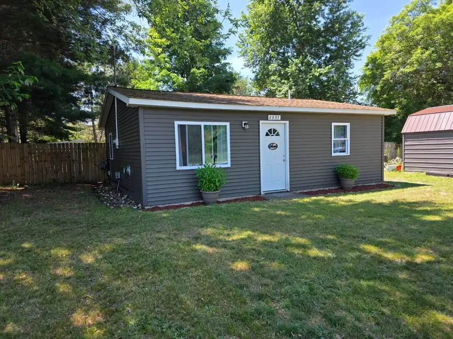 8937 Valley Road, Nw, Rapid City, MI 49646 - #3