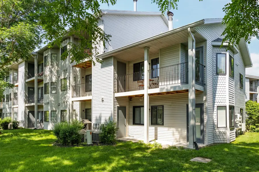 545 Riverine, Traverse City, MI 49684 - #2
