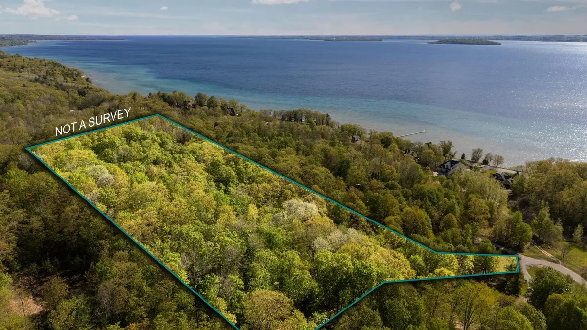 0 S Lou-len, Traverse City, MI 49684 - #1