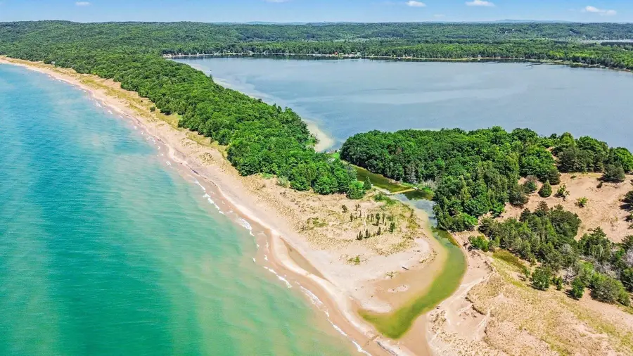 4098 Sixth, Frankfort, MI 49635 - #3