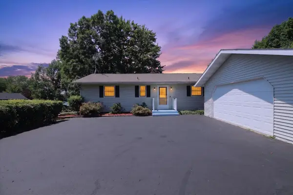 1132 Clubhouse, Lake Isabella, MI 48893