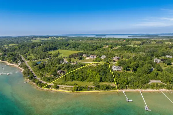 14750 Mallard, Traverse City, MI 49686