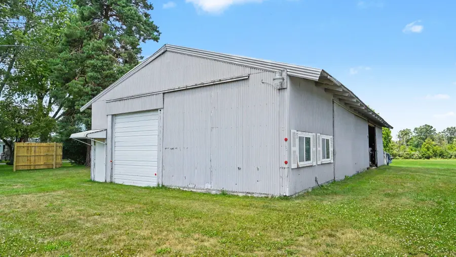 8051 Chippewa, Mount Pleasant, MI 48858 - #2