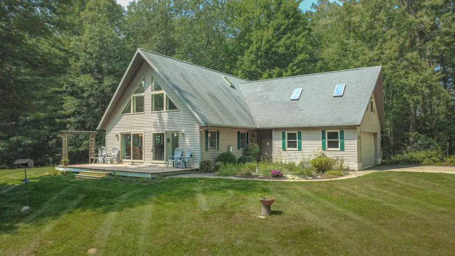 4769 Feather, Edmore, MI 48829 - #2